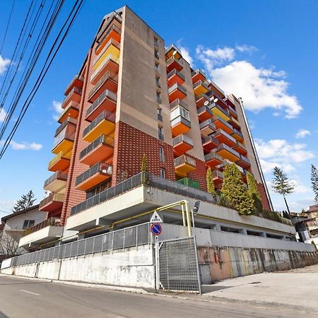 Matteri Apartment Синая Екстериор снимка