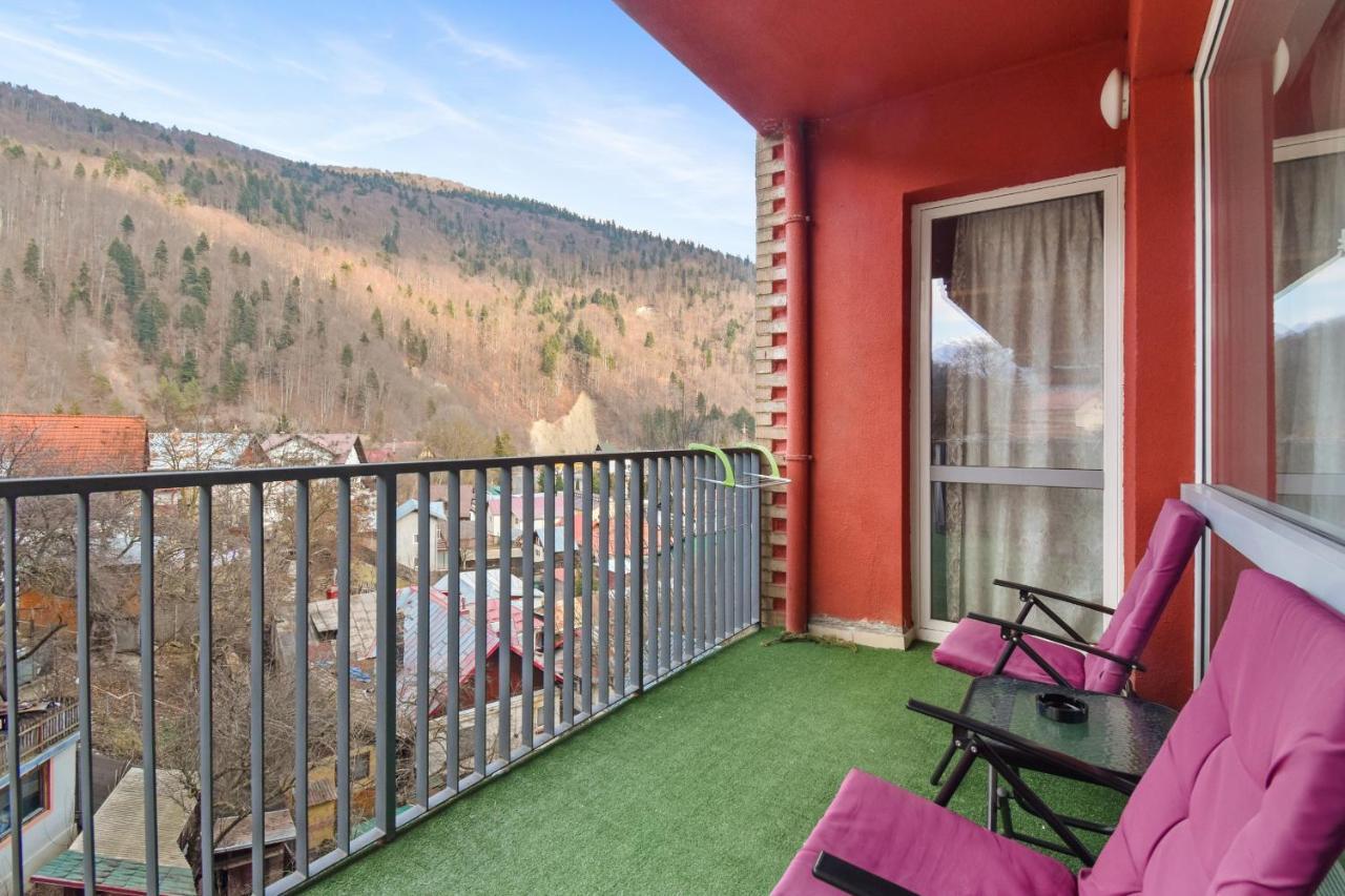 Matteri Apartment Синая Екстериор снимка